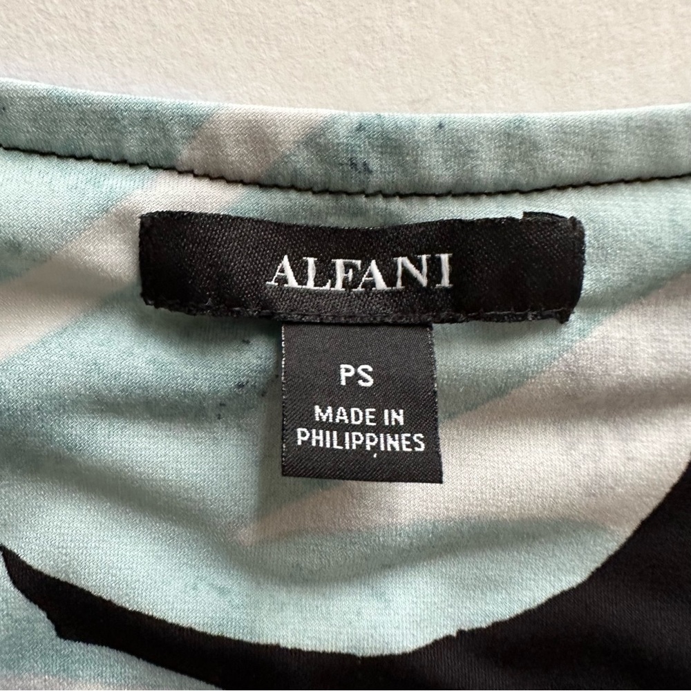 Alfani Top Blouse Women Size S P 3/4 Sleeve Crewneck Point-Hem Casual Stretch GU - Picture 6 of 10